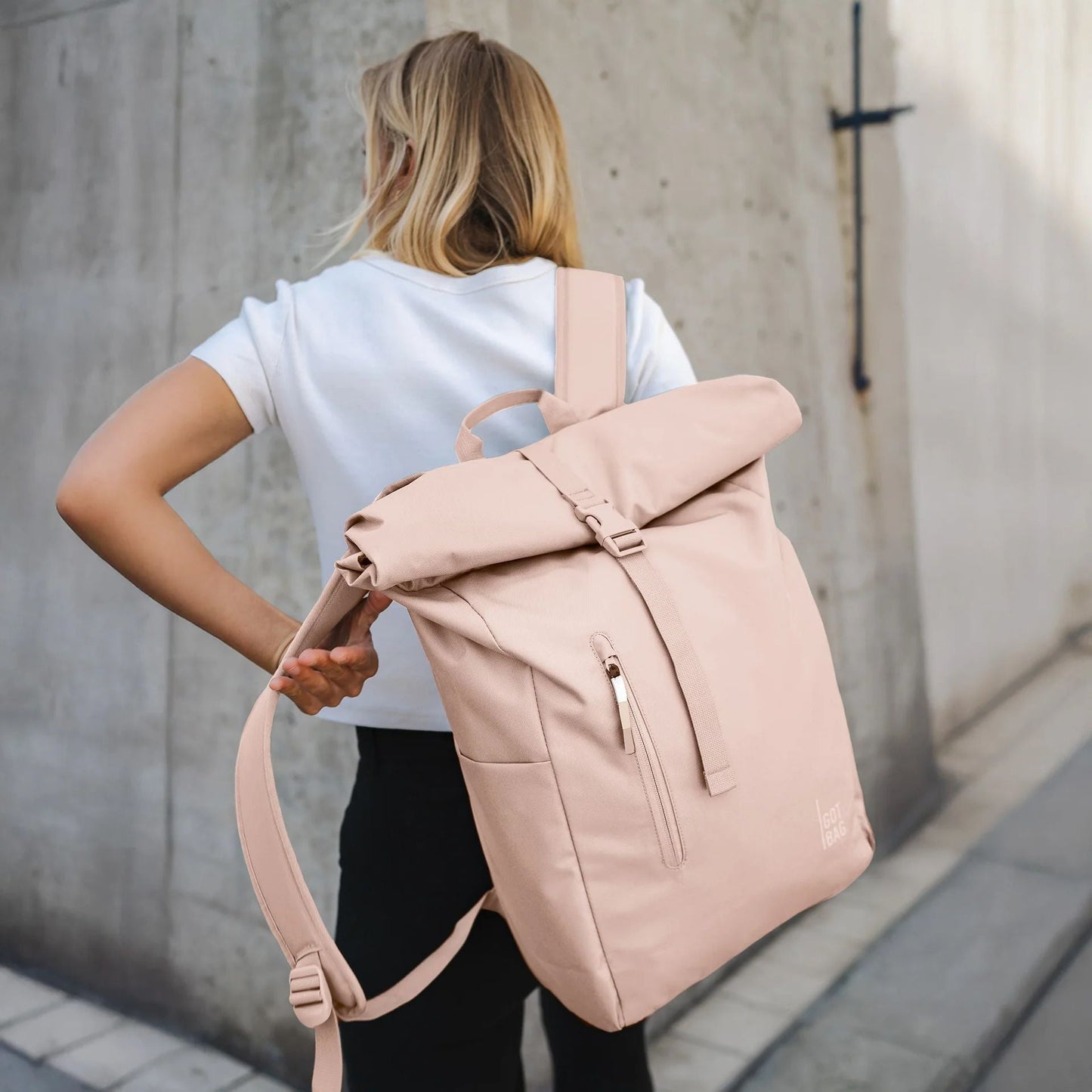 GOT BAG Mochila Rolltop Easy Monocromática – Hasta 31L