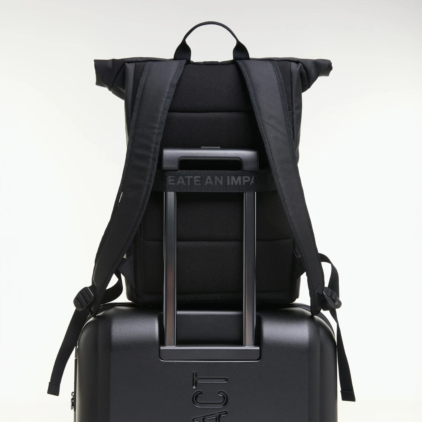 GOT BAG Mochila Rolltop Easy Monocromática – Hasta 31L
